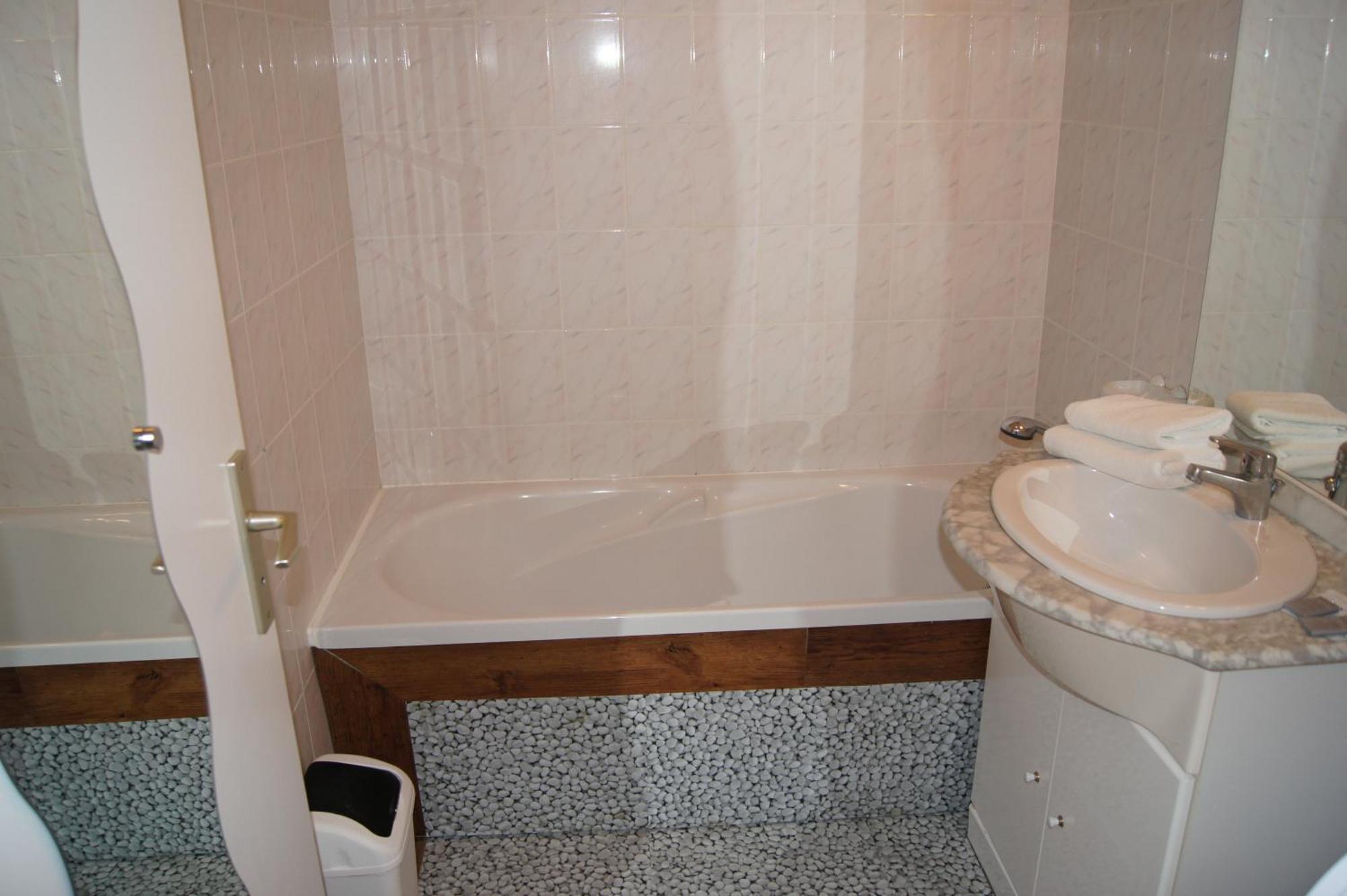 Hotel Aux Trois Jean Le Crotoy Zewnętrze zdjęcie